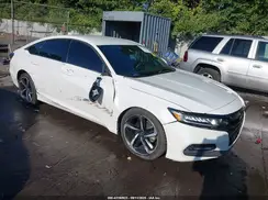 1HGCV1F35JA128527 2018 HONDA ACCORD