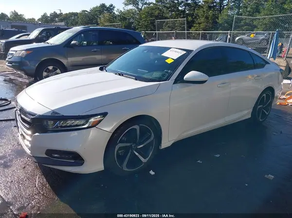 1HGCV1F35JA128527 2018 HONDA ACCORD - Image 2