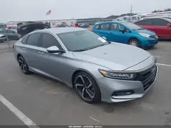 1HGCV1F35JA137065 2018 HONDA ACCORD