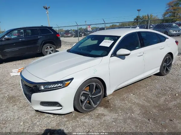 1HGCV1F35JA139284 2018 HONDA ACCORD - Image 2