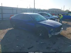 1HGCV1F35JA151712 2018 HONDA ACCORD
