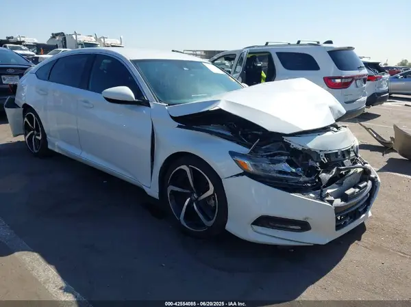 1HGCV1F35JA153704 2018 HONDA ACCORD - Image 1