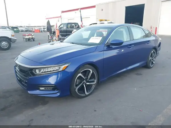 1HGCV1F35JA157655 2018 HONDA ACCORD - Image 2