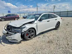 1HGCV1F35JA158420 2018 HONDA ACCORD