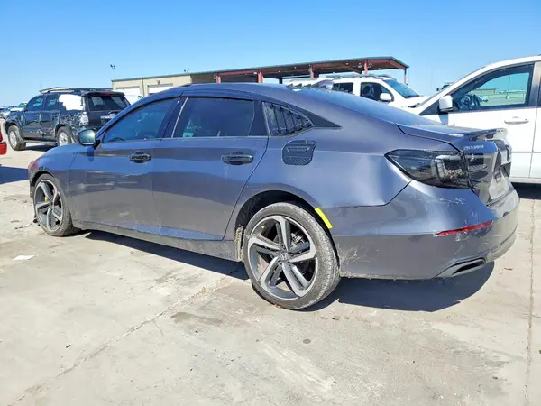 1HGCV1F35JA163200 2018 HONDA ACCORD - Image 2