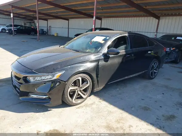 1HGCV1F35JA170048 2018 HONDA ACCORD - Image 2