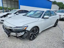 1HGCV1F35JA170602 2018 HONDA ACCORD