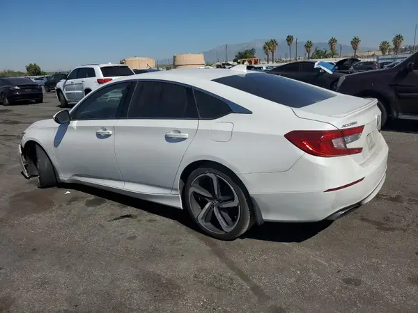 1HGCV1F35JA178022 2018 HONDA ACCORD - Image 2