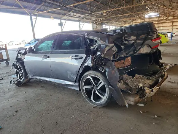 1HGCV1F35JA179526 2018 HONDA ACCORD - Image 2