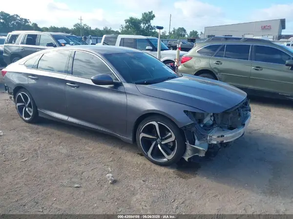 1HGCV1F35JA179882 2018 HONDA ACCORD - Image 1