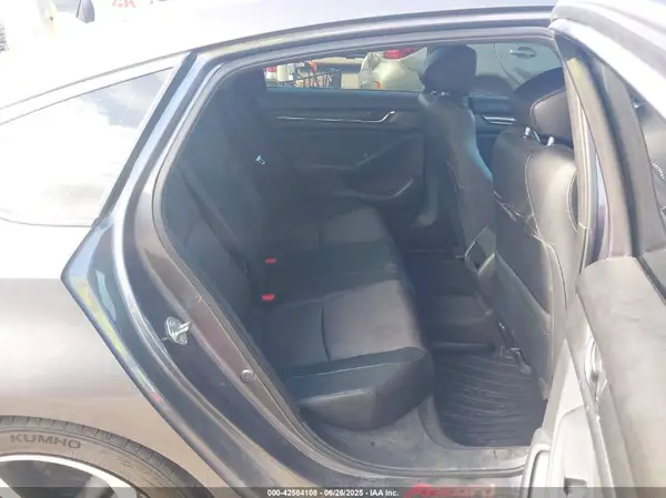 1HGCV1F35JA179882 2018 HONDA ACCORD - Image 8