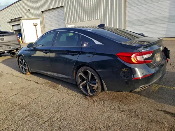 1HGCV1F35JA181275 2018 HONDA ACCORD - Image 2
