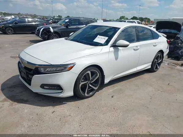 1HGCV1F35JA189229 2018 HONDA ACCORD - Image 2