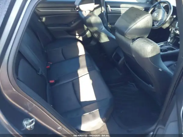 1HGCV1F35JA197556 2018 HONDA ACCORD - Image 8