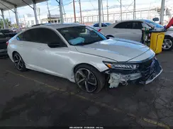 1HGCV1F35JA199582 2018 HONDA ACCORD