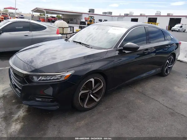 1HGCV1F35JA203887 2018 HONDA ACCORD - Image 2