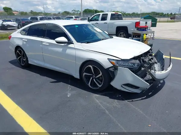 1HGCV1F35JA204585 2018 HONDA ACCORD - Image 1