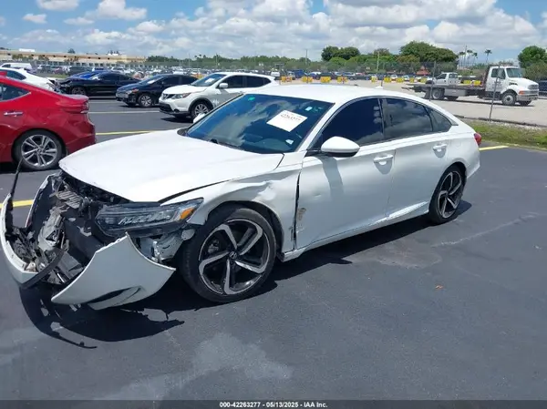 1HGCV1F35JA204585 2018 HONDA ACCORD - Image 2