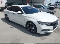 1HGCV1F35JA209527 2018 HONDA ACCORD