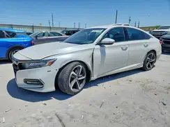 1HGCV1F35JA211276 2018 HONDA ACCORD