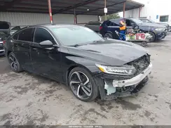 1HGCV1F35JA226683 2018 HONDA ACCORD