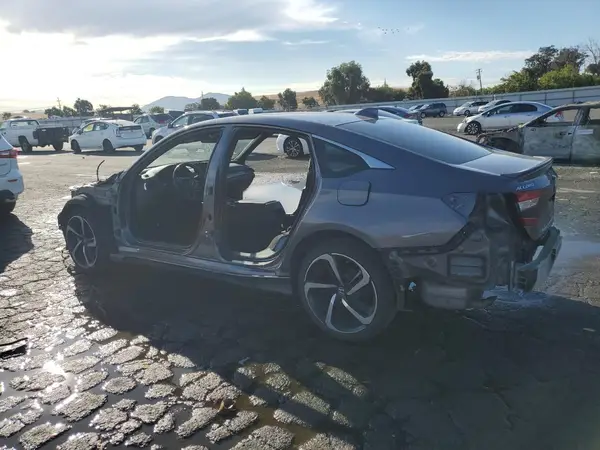 1HGCV1F35JA233147 2018 HONDA ACCORD - Image 2