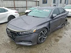 1HGCV1F35JA233164 2018 HONDA ACCORD