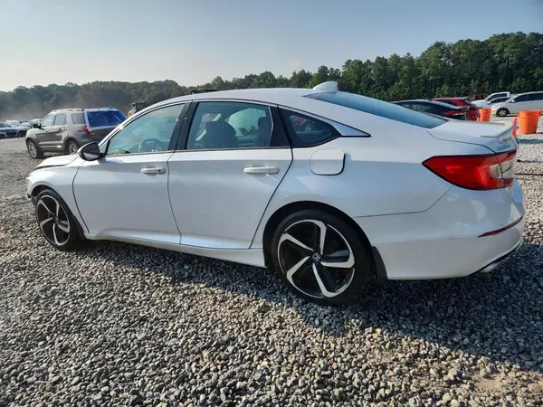 1HGCV1F35JA235318 2018 HONDA ACCORD - Image 2