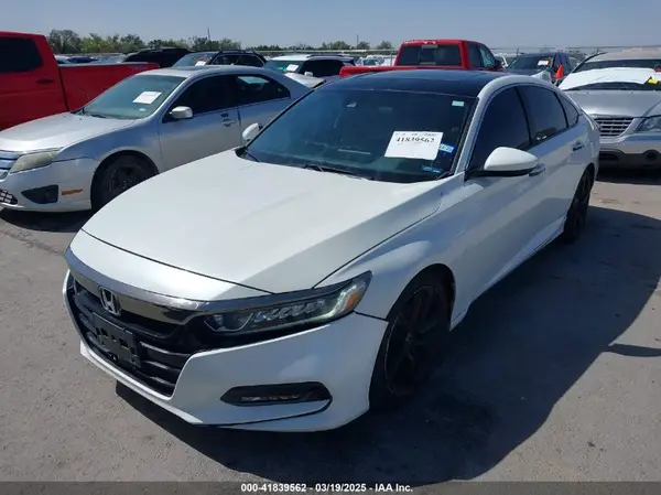 1HGCV1F35JA235643 2018 HONDA ACCORD - Image 2