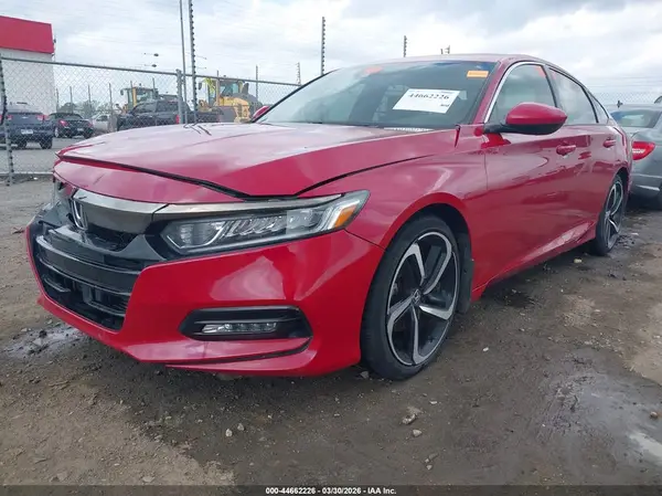 1HGCV1F35JA237814 2018 HONDA ACCORD - Image 2