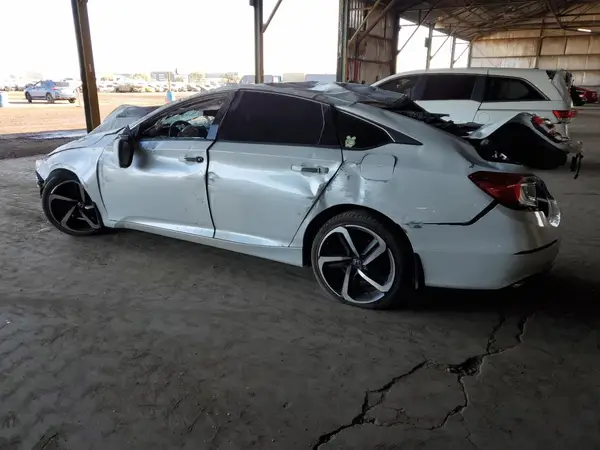 1HGCV1F35JA239000 2018 HONDA ACCORD - Image 2
