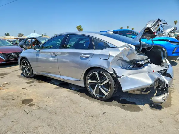 1HGCV1F35JA246254 2018 HONDA ACCORD - Image 2