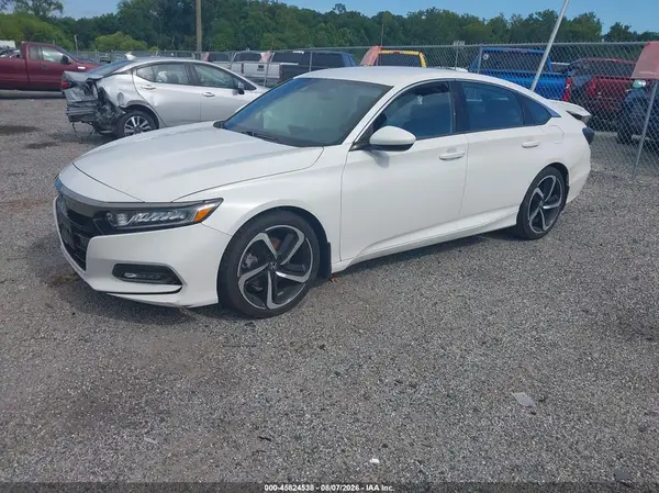 1HGCV1F35JA248456 2018 HONDA ACCORD - Image 2