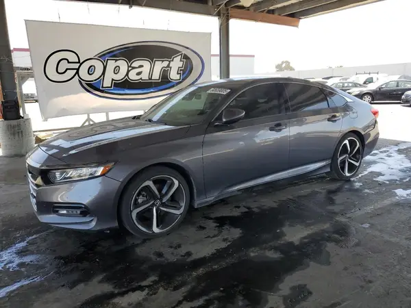 1HGCV1F35JA249641 2018 HONDA ACCORD - Image 1