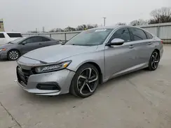 1HGCV1F35JA254032 2018 HONDA ACCORD