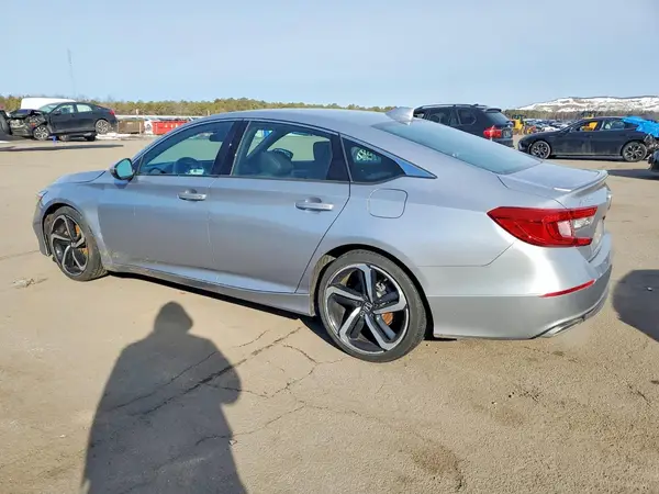 1HGCV1F35JA254077 2018 HONDA ACCORD - Image 2
