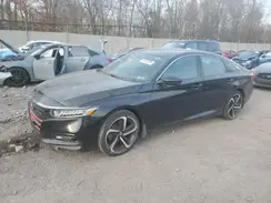 1HGCV1F35JA256895 2018 HONDA ACCORD