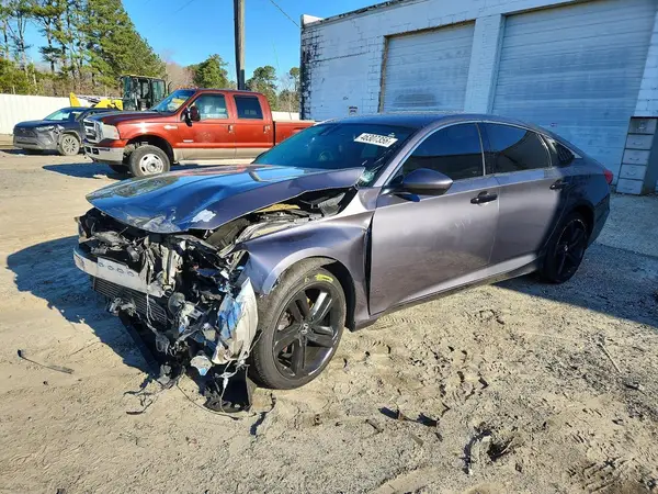 1HGCV1F35JA258629 2018 HONDA ACCORD - Image 1