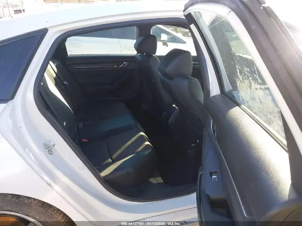 1HGCV1F35JA260526 2018 HONDA ACCORD - Image 8