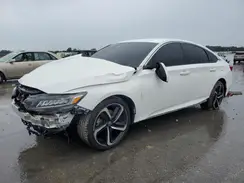 1HGCV1F35JA260705 2018 HONDA ACCORD