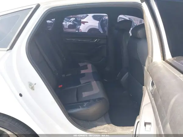 1HGCV1F35JA262518 2018 HONDA ACCORD - Image 8