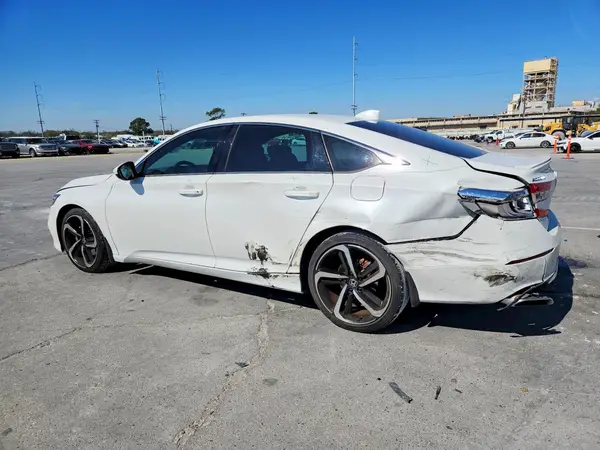 1HGCV1F35JA262762 2018 HONDA ACCORD - Image 2