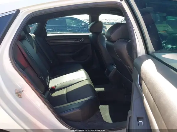 1HGCV1F35JA266018 2018 HONDA ACCORD - Image 8