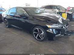1HGCV1F35JA267833 2018 HONDA ACCORD