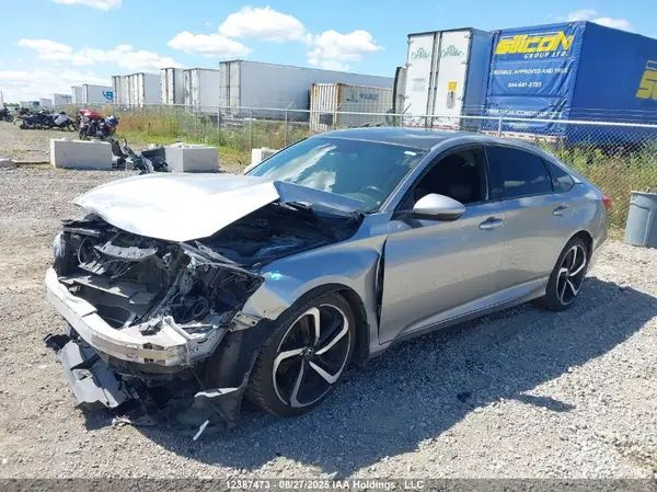 1HGCV1F35JA806063 2018 HONDA ACCORD - Image 2