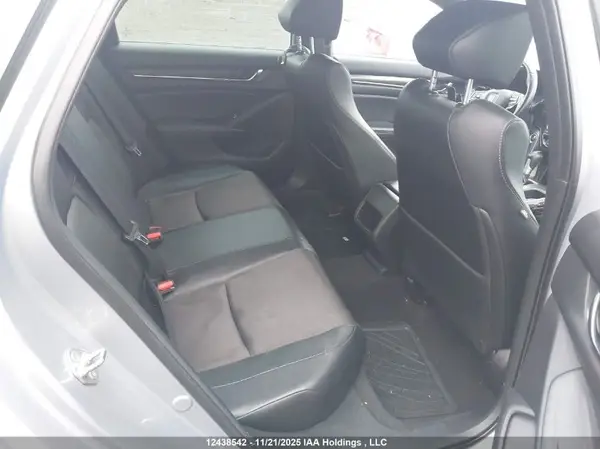 1HGCV1F35JA811716 2018 HONDA ACCORD - Image 8