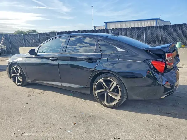 1HGCV1F35KA004498 2019 HONDA ACCORD - Image 2