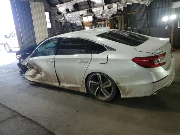 1HGCV1F35KA007661 2019 HONDA ACCORD - Image 2