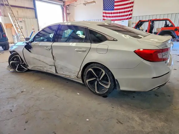 1HGCV1F35KA057251 2019 HONDA ACCORD - Image 2