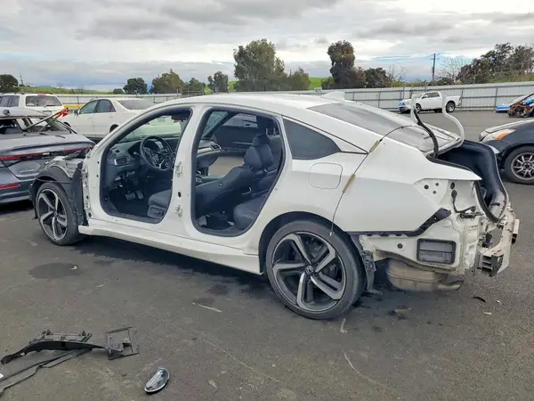 1HGCV1F35KA067388 2019 HONDA ACCORD - Image 2